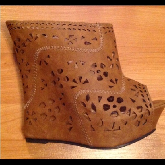 Beautiful cut out wedge heels