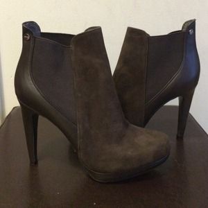 Calvin Klein brown suede boots