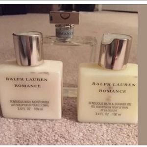 ✨Sold✨Ralph Lauren romance perfume set