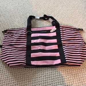 ‼️Sale ‼️Victoria's Sectet duffle bag
