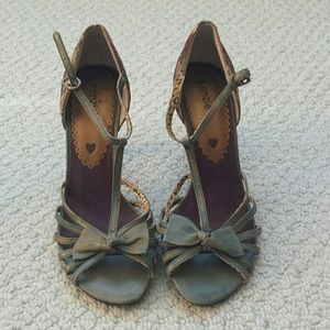 Kenzie Valenzo T-straps