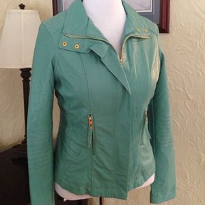 🎉HP🎉 MINT vegan leather jacket BUNDLED