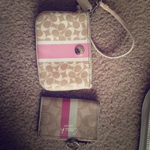 AUTHENTIC COACH WRISTLET & KEYRING COIN PURSE SET