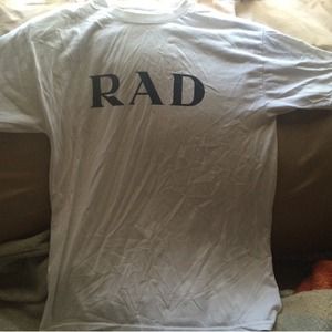 Brandy Melville Rad shirt