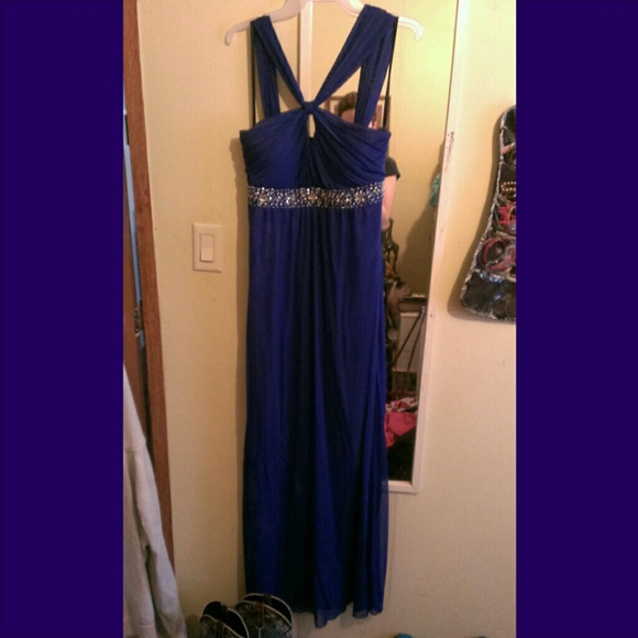 Prom Dress - Picture 2 of 4
