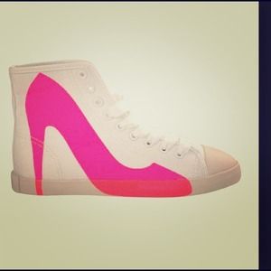 NWT BE&D City Sneaker 👠