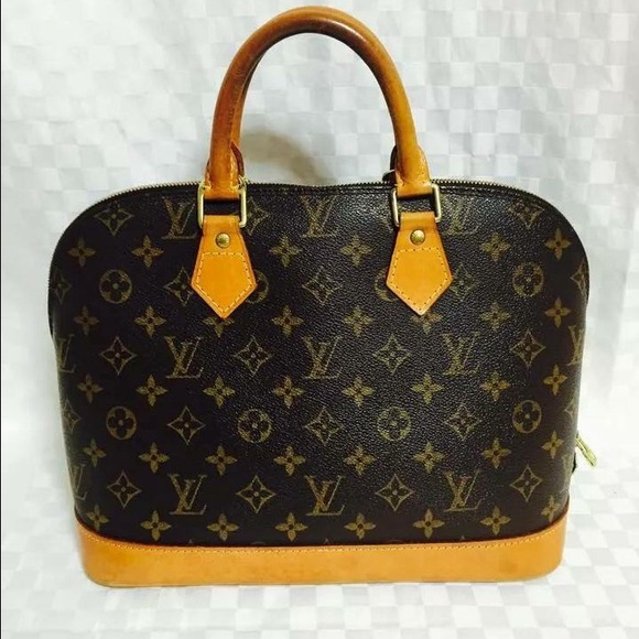 Louis Vuitton Alma MM monogram