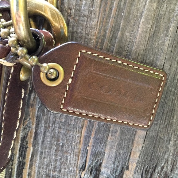 Coach purse - Picture 2 of 4