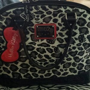 Hello kitty purse