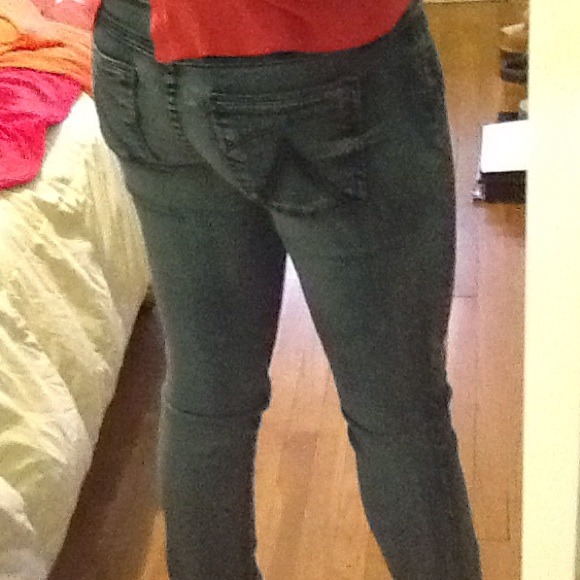 Perfect condition Delia's jeans - Picture 3 of 3