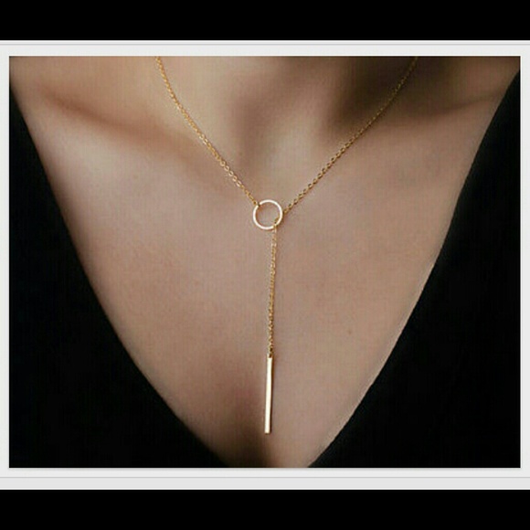 Jewelry - Bar and circle necklace NWT