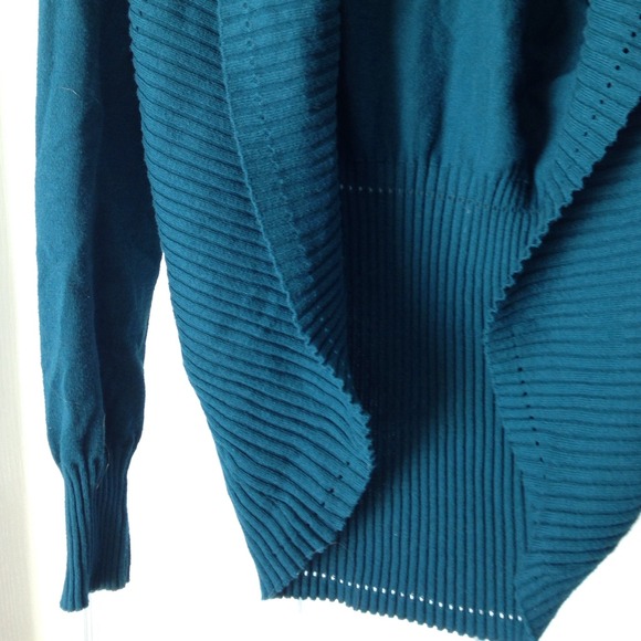 SOLD - Picture 3 of 4