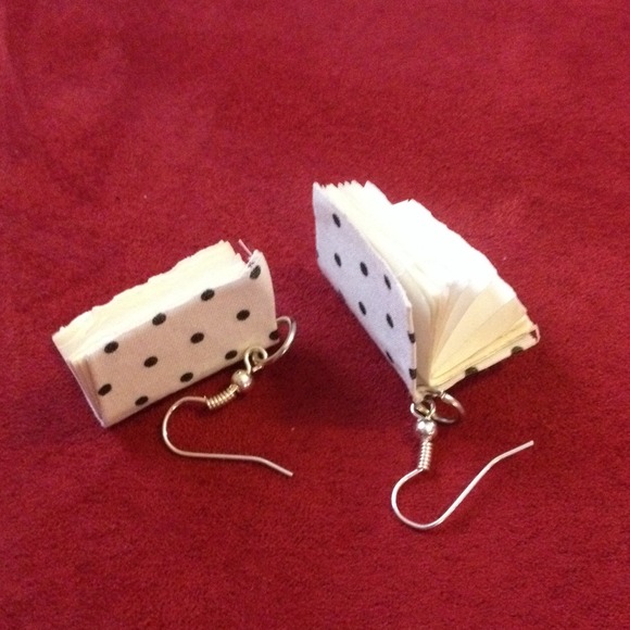Made to order/book earrings