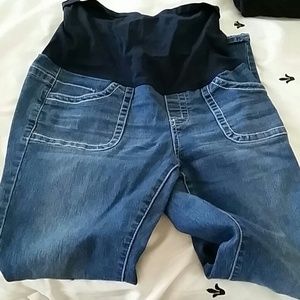 Maternity jeans