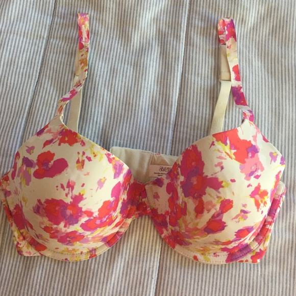 Gilligan & O'Malley Other - Pretty floral bra