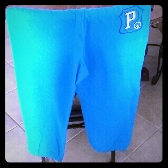 Joggers (calf length)