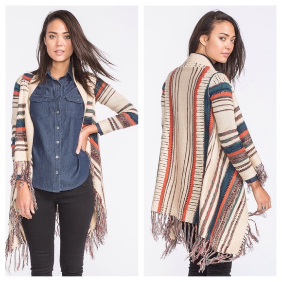 FULL TILT Mixed Yarn Womens Fringe Wrap Sweater