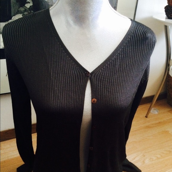 Ellen Tracy smoked grey sweater