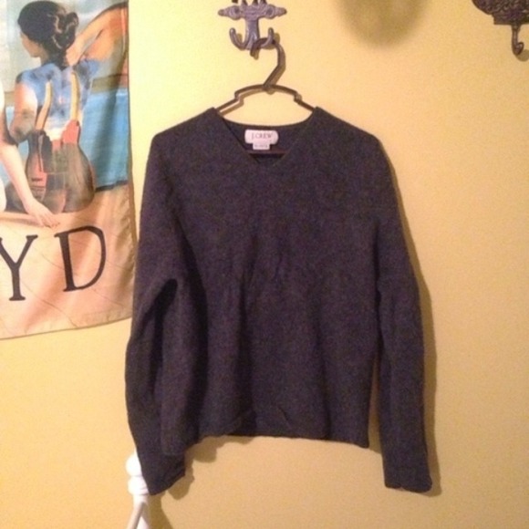 J crew charcoal grey sweater