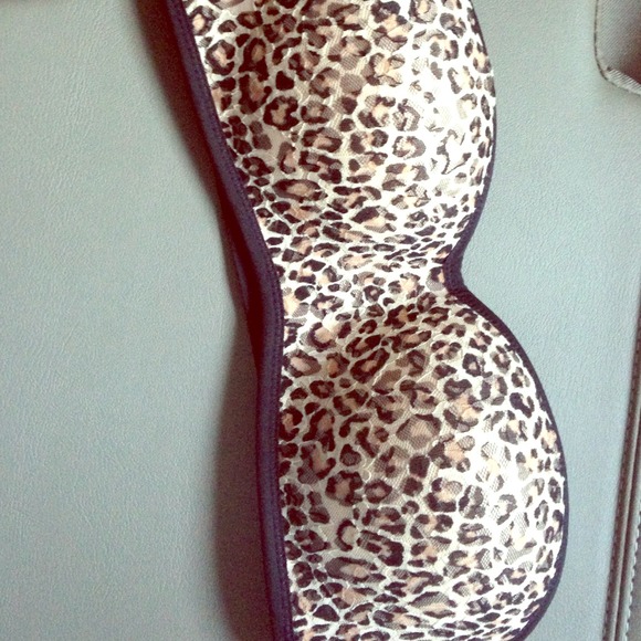 PINK Victoria's Secret Other - Victoria's Secret Pink leopard print bandeau