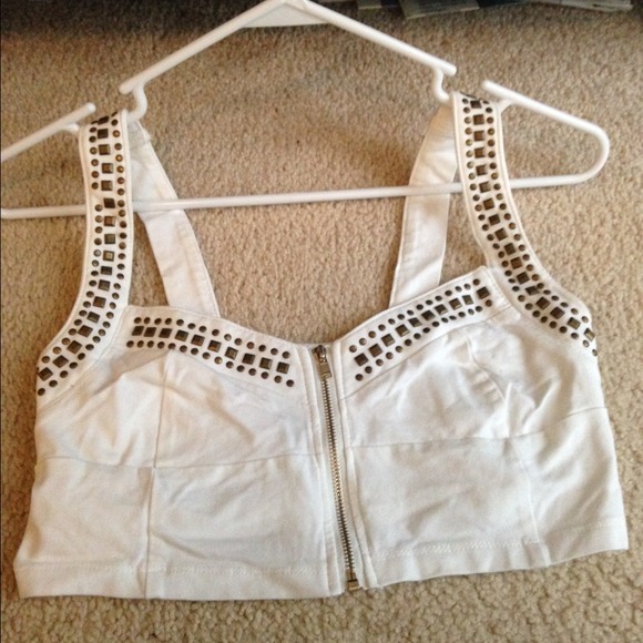White zip up crop top, with gold studs