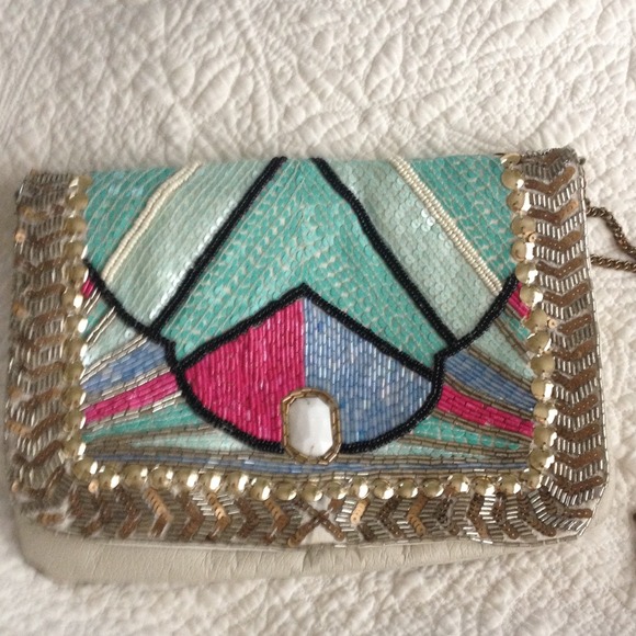 UO Clutch or long chain strap purse