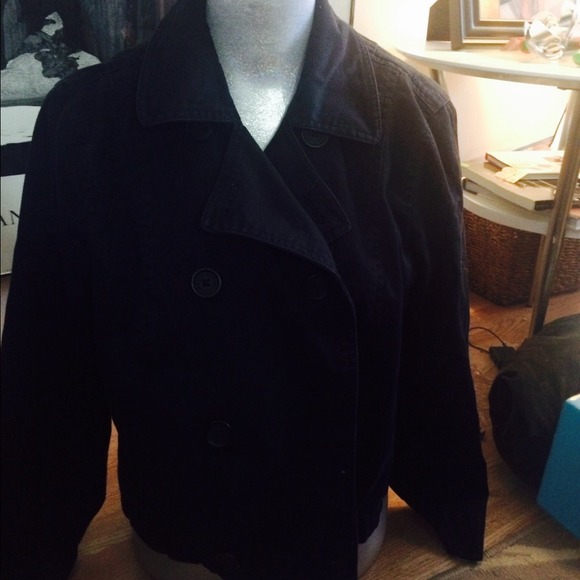 Gap cropped jacket