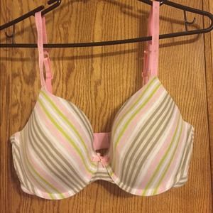 Victoria's Secret bra