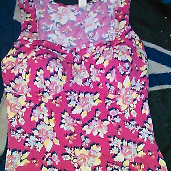 Floral cute short top