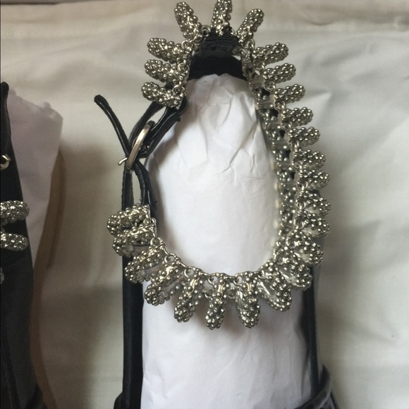 NIB Balenciaga Fringe Sandals - Picture 3 of 10