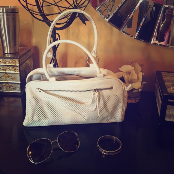 SALE! White Banana Republic Bag