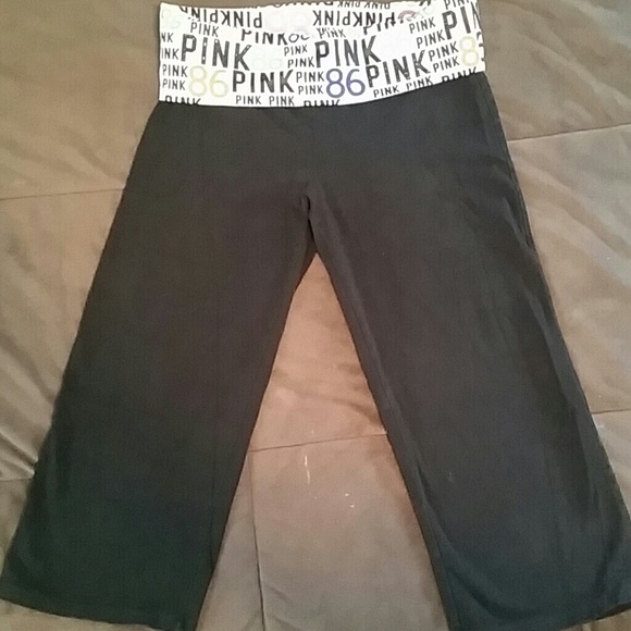 PINK Victoria's Secret Pants - Victorias secret Capri yoga pants