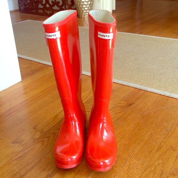Orange Hunter classic rain boots