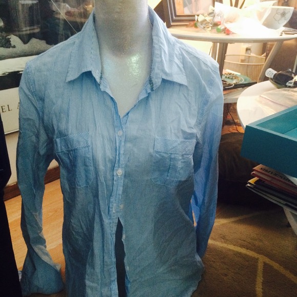 Aeropostale button up shirt BUNDLED