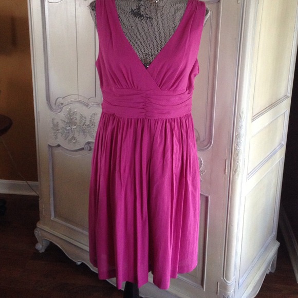 Trina Turk Dresses & Skirts - 💥SALE💥🎀ADORABLE TRINA TURK DRESS🎀