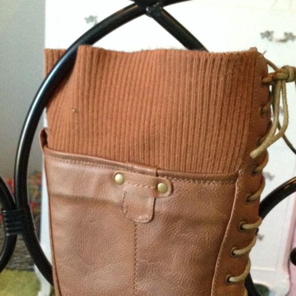 Combat boots - Picture 4 of 4