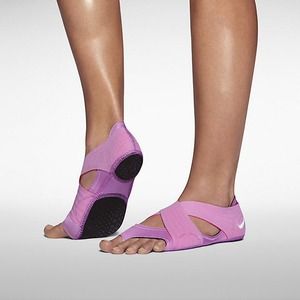 Nike studio 2 wraps