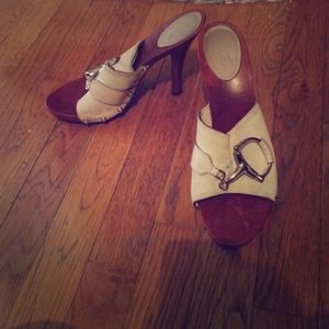 100% authentic Gucci Sandals