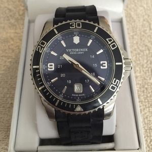 Swiss army men's watch