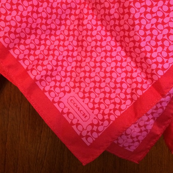 100% Authentic Coach Signature Scarf