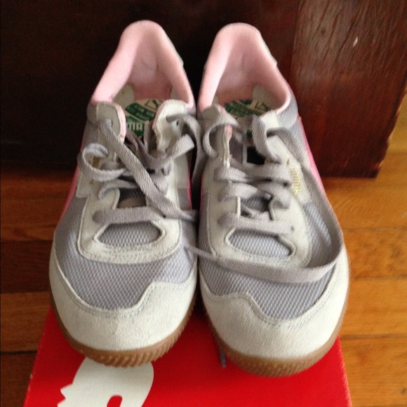 Puma Sneakers