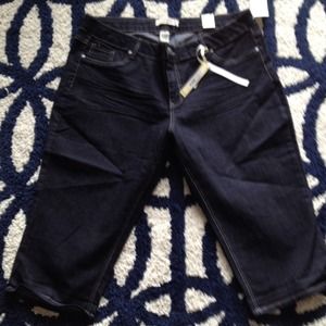 Dark Blue Capris
