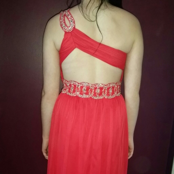 Prom Dress! - Picture 2 of 4