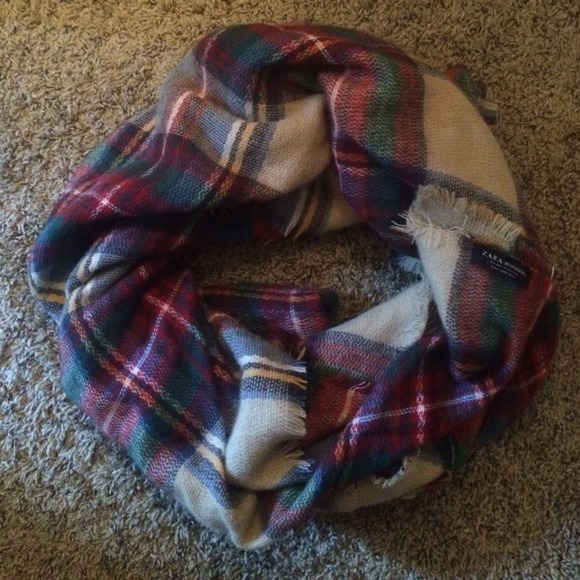 Zara plaid blanket scarf -AUTHENTIC