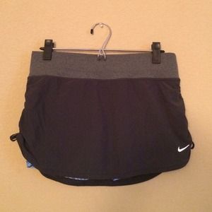 Nike Dri-Fit, Stay cool Short-skirt