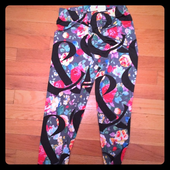 Of mice and men leggings