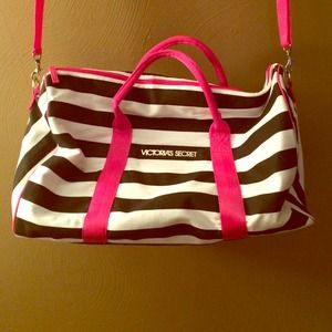 **SOLD**Victoria's Secret Weekend Travel Bag
