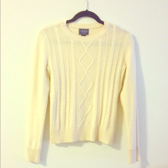CHAPS Knit Sweater 🌟