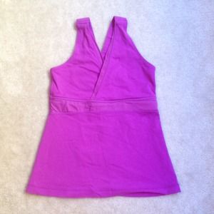 LuLuLemon V neck tank BUNDLE