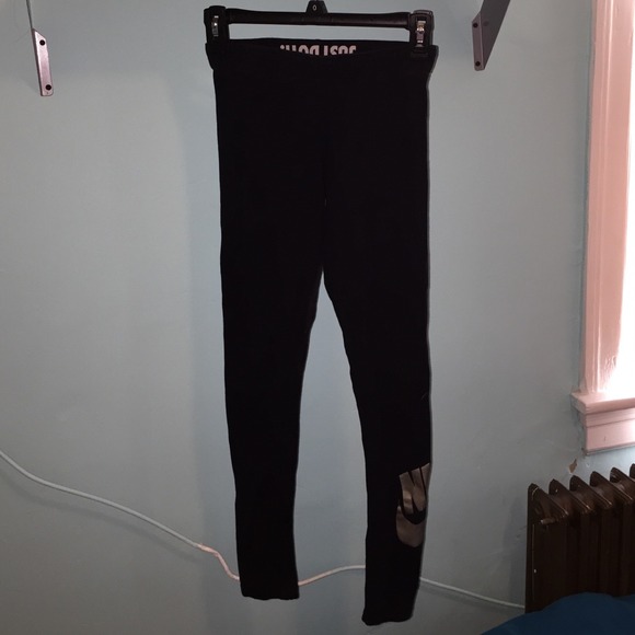 Nike leggings